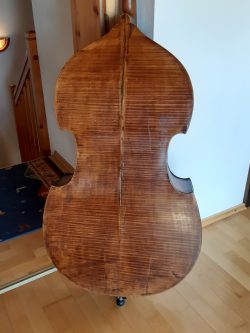 Kontrabass2